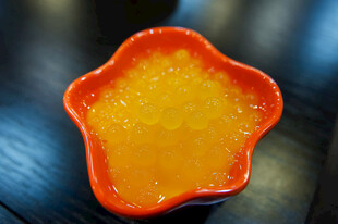 星形橙色果冻小食