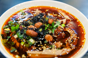 美味红油冒菜 鲜香诱人