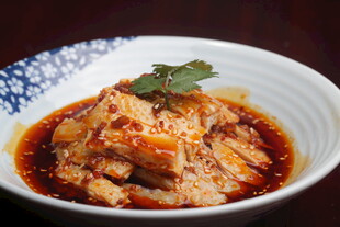 美味红油凉拌鸡肉