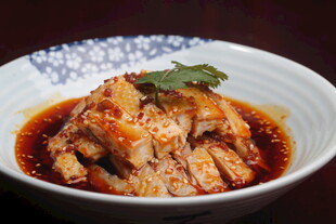 美味红油凉拌鸡肉