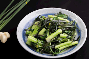 清炒黄花菜