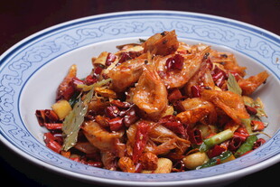 香辣美味的特色炒肉丝