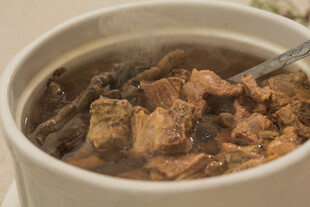 香浓美味的炖肉块