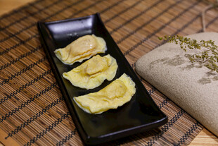 精致日式饺子摆盘