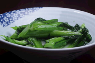 碗中鲜嫩青菜