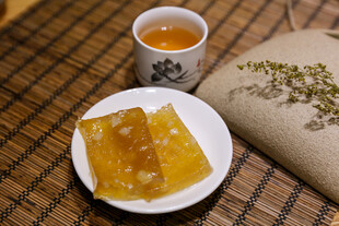 中式茶点与茶饮组合