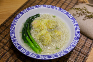 青菜鸡蛋面