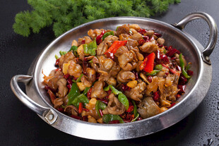 香辣美味干锅兔肉