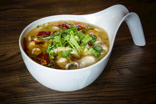 美味菌菇汤 鲜香诱人