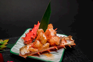 美味烤虾串摆盘精致