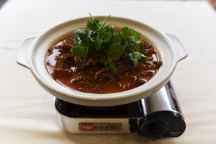 砂锅牛肉煲 鲜香诱人