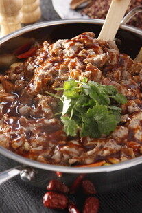 麻辣鲜香的美味火锅料理