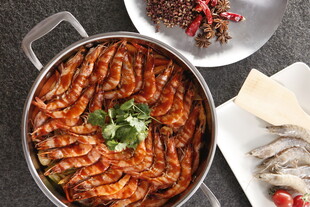 美味辣炒虾 鲜香诱人