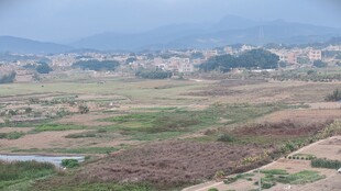 俯瞰广袤多彩田园风光