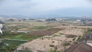 俯瞰广袤农田景观