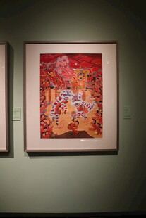 墙上的艺术画作展示