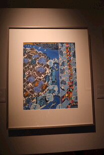 墙上的精美艺术画作