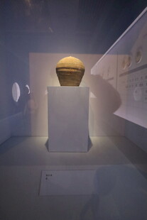 博物馆中的精美古物展示