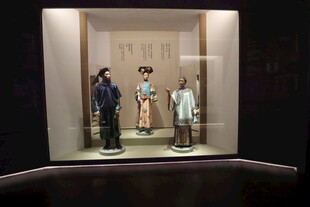 古代服饰人偶展示
