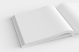 空白翻开的正方形书本展示样机