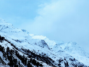 雪山美景