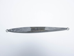 金属鱼饵流线型设计