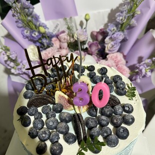 30岁生日蓝莓装饰蛋糕