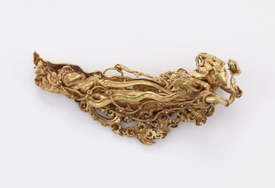 精美金色雕花工艺品