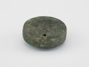古铜圆器孔洞悠悠
