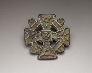 复古几何图案金属饰品