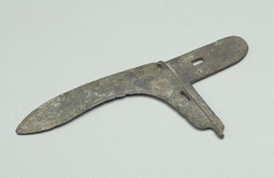 古老金属工具残件