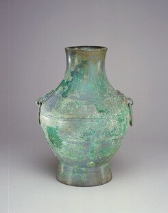 古朴青铜双耳花瓶