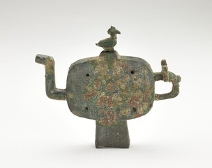 青铜鸟饰方壶