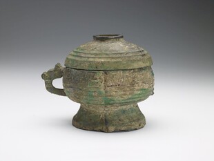 青铜双耳带盖容器