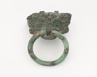 青铜兽面衔环