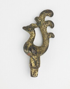 古代鸟形青铜装饰物