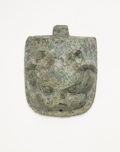 青铜兽面纹器物