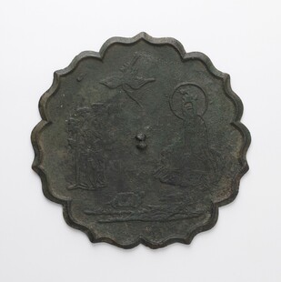 古铜镜精美花纹尽显古韵