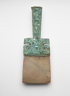 青铜古器独特造型显古韵