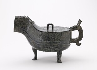青铜兽形三足古器物