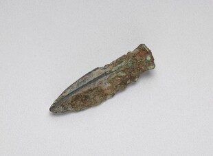 古老青铜箭头