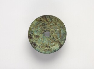 古铜器物斑驳锈迹之美