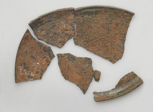 古代陶片残片