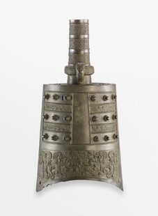 古代青铜编钟造型精美