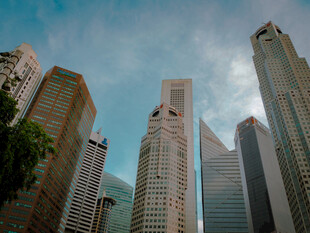 都市林立高楼景观