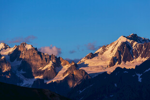 壮丽雪山美景
