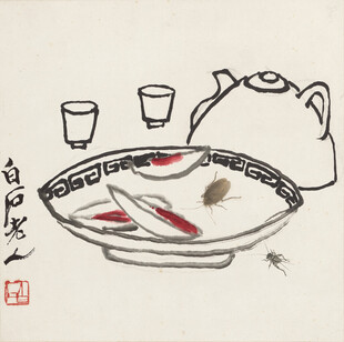 齐白石水墨风茶具与鱼的雅致画面