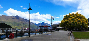 皇后镇湖畔风光美景