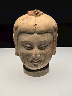 永宁寺遗址出土菩萨