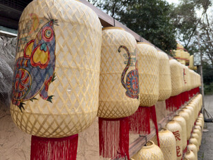 传统手绘图案竹编灯笼